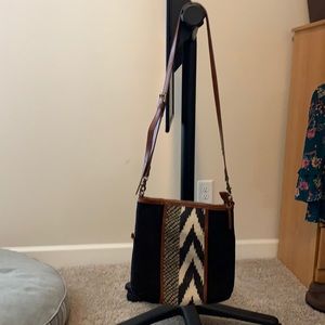 Lucky brand messenger bag